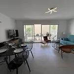 Appartement Superbe T2 Avec Wifi, Terrasse 100m², Parking Au Centre D'arcachon - Fr-1-374-207